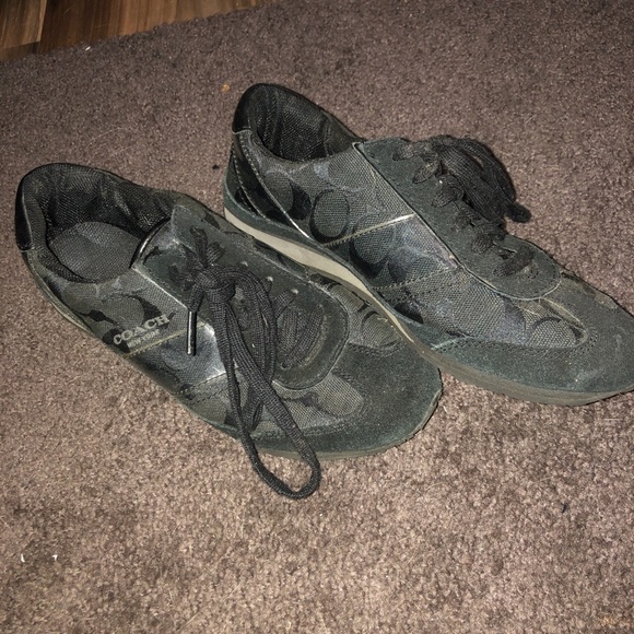 black coach running sneakers - Picture 3 of 4